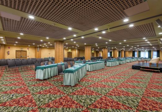 Exe Boston Hotel Overview