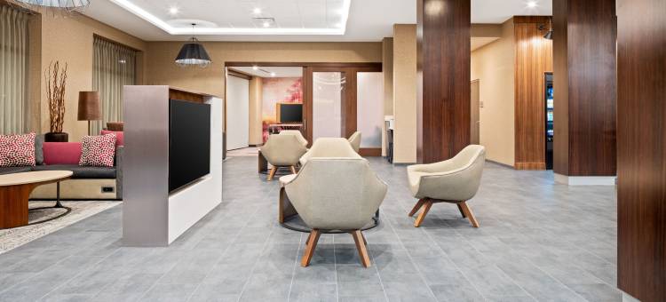 Courtyard Houston Northeast图片