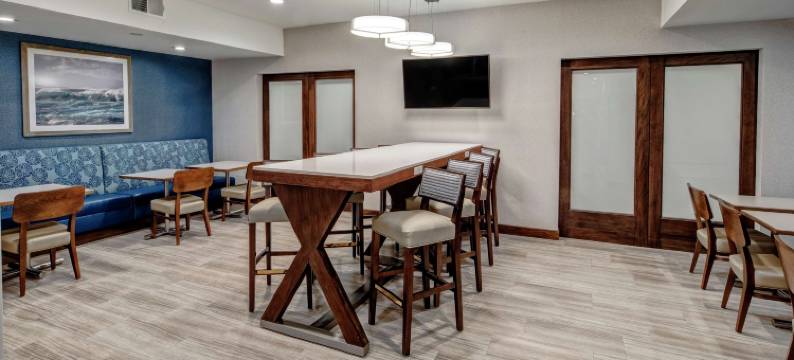 恩西尼塔斯加蒂夫海滩区欢朋酒店(Hampton Inn by Hilton Cardiff San Diego)图片