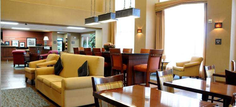 希尔顿欢朋套房酒店-雷德布拉夫(Hampton Inn & Suites Red Bluff)图片