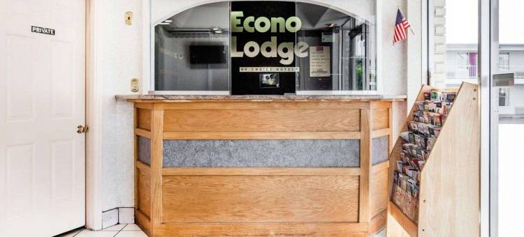 伊克诺旅馆麦克唐纳南(Econo Lodge)图片