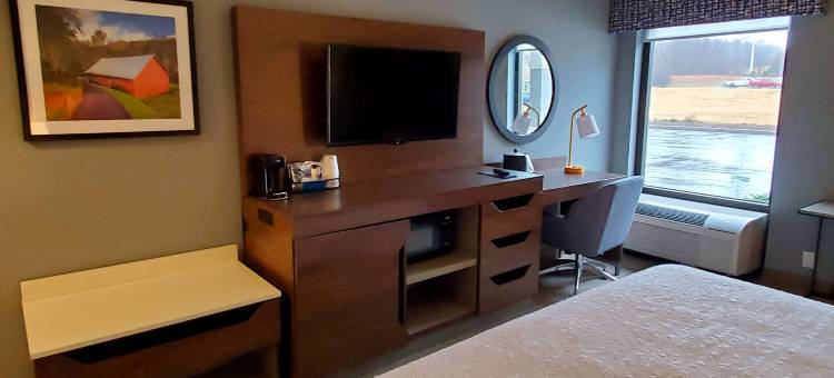 希尔顿欢朋酒店-希尔斯维尔(Hampton Inn Hillsville)图片