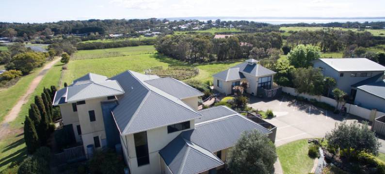 菲利普岛山顶公寓-仅限大人(Hilltop Apartments Phillip Island - Adults Only)图片