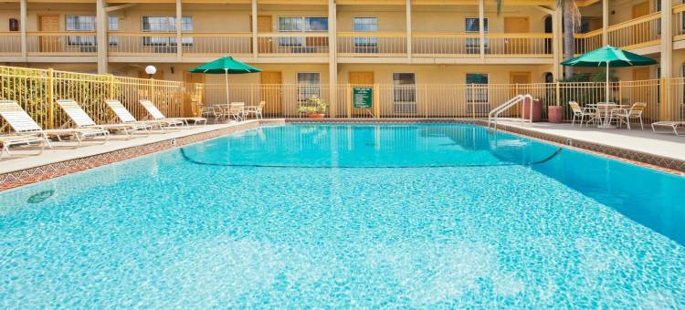 拉昆塔温德姆酒店-坦帕机场体育场西岸(La Quinta Inn Tampa Airport Stadium Westshore)图片