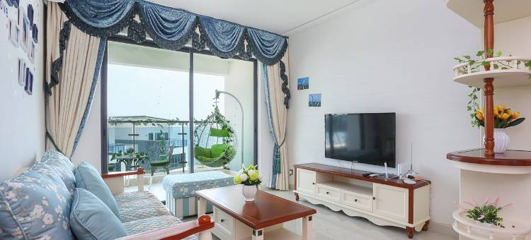 霞涌镇黄金海岸一线海景房豪华大三房套房公寓(霞新村一巷分店)图片