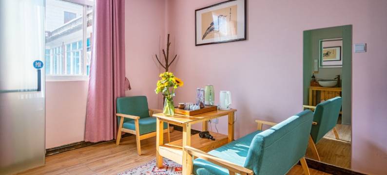 大理才村莲华客栈图片