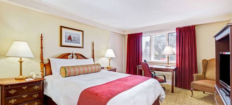 锡康克普罗维登斯地区华美达酒店(Ramada by Wyndham Seekonk Providence Area)图片