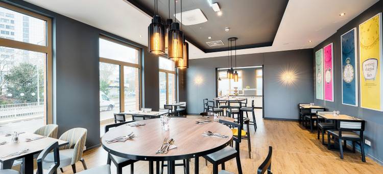 威斯巴登市中心优品迎酒店(Premier Inn Wiesbaden City Centre)图片