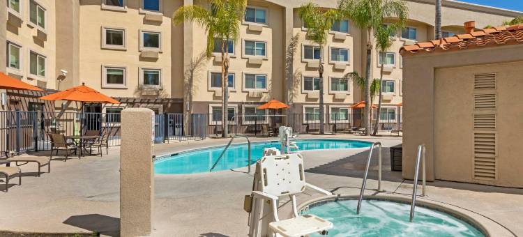 Holiday Inn Express 科尔顿(Holiday Inn Express San Bernardino - Colton)图片