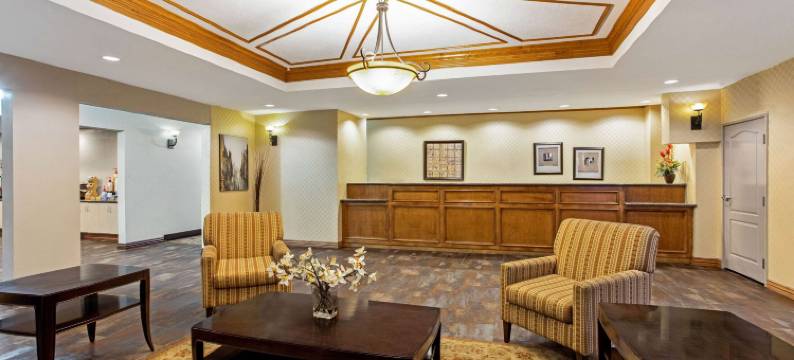 克利本拉昆塔温德姆套房酒店(La Quinta Inn & Suites by Wyndham Cleburne)图片