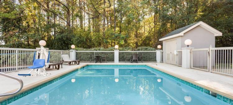 塔斯卡卢萨丽怡酒店(Country Inn & Suites by Radisson, Tuscaloosa, AL)图片