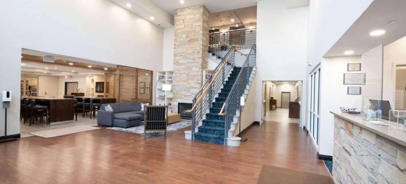 州立学院宾夕法尼亚州立大学区丽怡酒店(Country Inn & Suites by Radisson, State College (Penn State Area), PA)图片