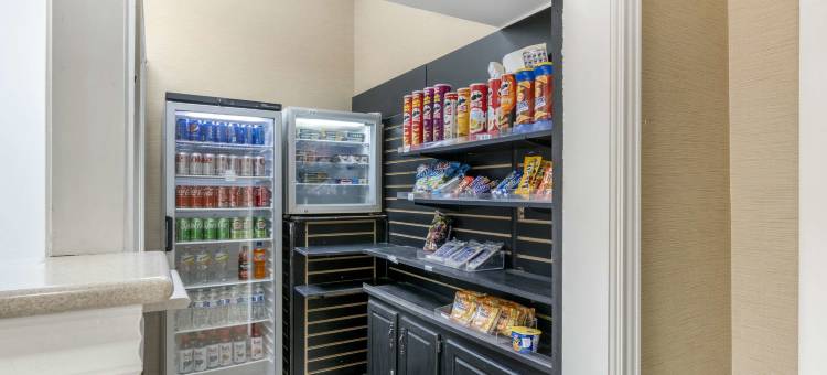 拉格兰奇舒适酒店及套房 - 路易斯维尔地区(Comfort Inn & Suites la Grange - Louisville Area)图片