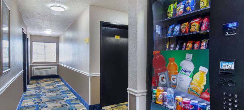 萨默塞特速8酒店(Super 8 by Wyndham Somerset)图片