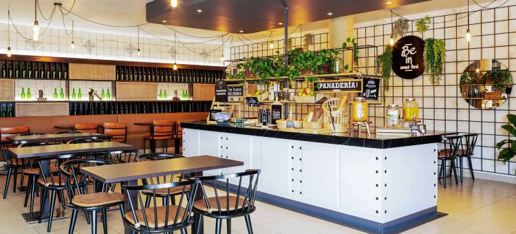 宜必思奥维耶多酒店(Ibis Oviedo)图片