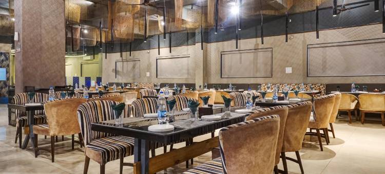 FabHotel Embassy Near Amanora Mall图片