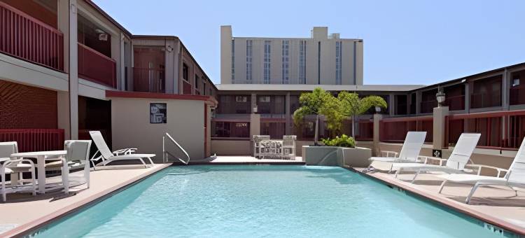 伊克诺小屋套房酒店(Econo Lodge Inn & Suites)图片
