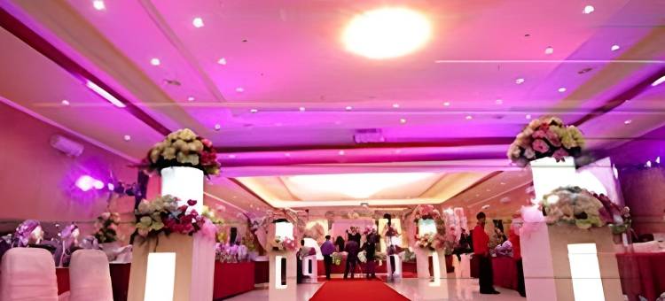 勿里达大厦酒店(Grand Mansion Hotel Blitar)图片