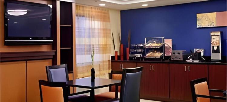 普利茅斯米德伯勒万枫套房酒店(Fairfield Inn & Suites Raynham Middleborough/Plymouth)图片