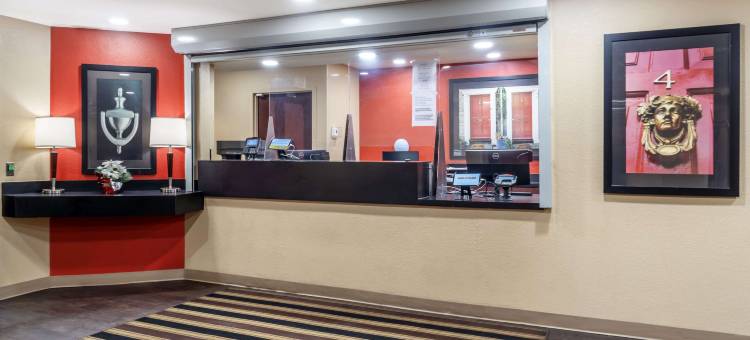 芝加哥希尔赛德MainStay套房酒店(MainStay Suites Chicago Hillside)图片