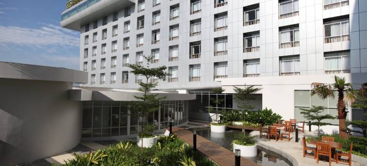 棉兰S山蒂卡首映酒店及会议(Santika Premiere Dyandra Hotel & Convention - Medan)图片