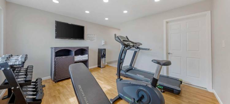 凯特曼城凯艺酒店-近41号高速公路(Quality Inn Kettleman City near Hwy 41)图片