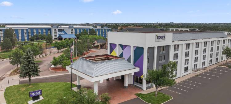 科罗拉多斯普林斯 I 25 中央希尔顿 Spark 酒店(Spark by Hilton Colorado Springs I 25 Central)图片