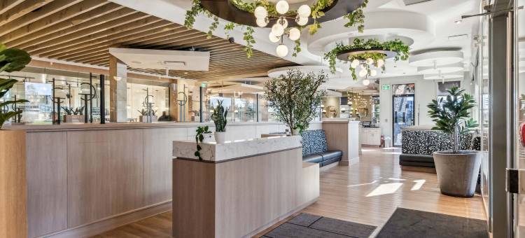 卡尔加里机场桑德曼酒店(Sandman Hotel Calgary Airport)图片