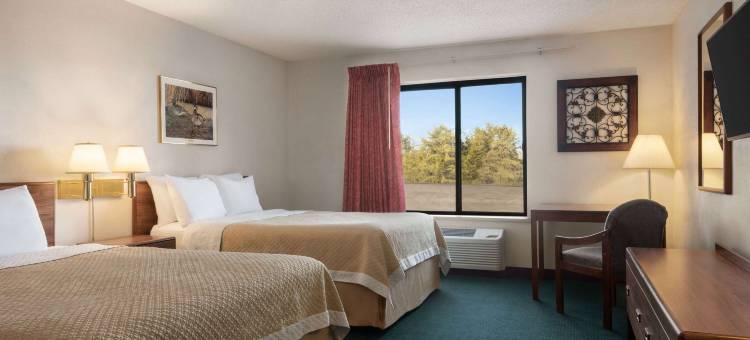 鹰河戴斯酒店(Days Inn by Wyndham Eagle River)图片