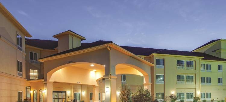 舒适酒店及套房维罗纳在转石度假村娱乐场(Comfort Inn & Suites Verona at Turning Stone Resort Casino)图片