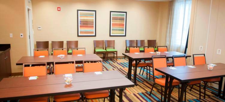 斯普林菲尔德北安普敦/阿默斯特万豪万枫酒店(Fairfield Inn & Suites Springfield Northampton/Amherst)图片