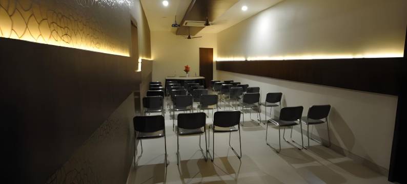 维杰酒店-特利奇中央巴士站(Vijey Hotels)图片