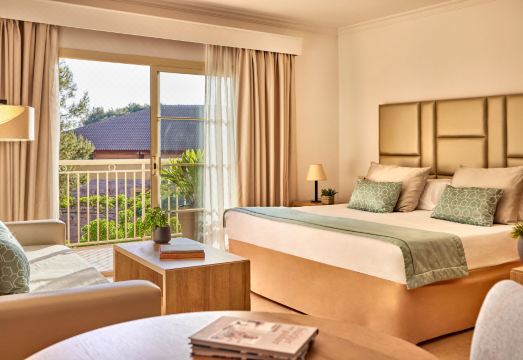 Zafiro Mallorca & SpaHotel Overview