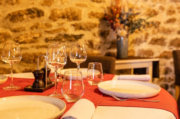 Demeures & Châteaux Auberge de la Tour - Hôtel & Restaurants - Marcolès Auvergne Hotel Overview