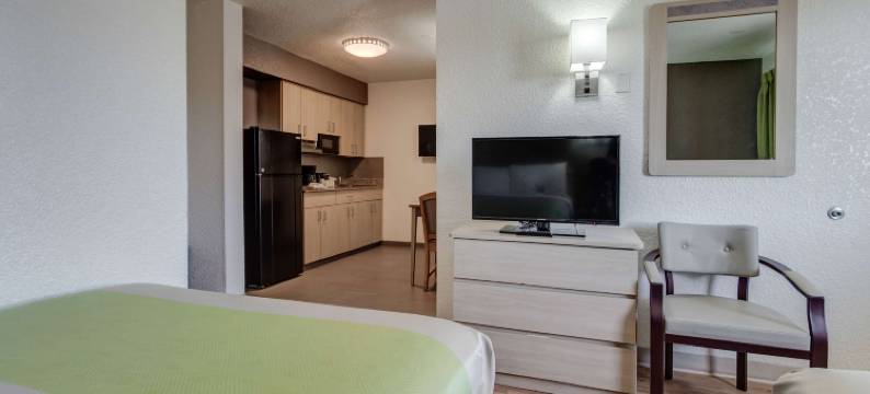 德克萨斯埃尔帕索- 东 6 号开放式客房酒店(Studio 6 El Paso, TX - East)图片