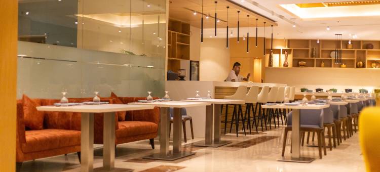 贝斯特韦斯特西赖秋里酒店(Best Western Siraichuli Hotel)图片