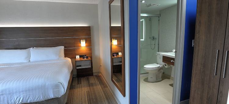 多伦多机场西智选假日套房酒店(Holiday Inn Express & Suites Toronto Airport West)图片