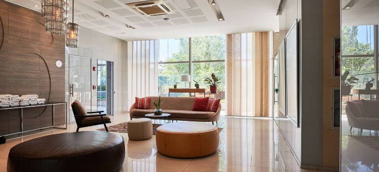 Dazzler by Wyndham Rosario图片