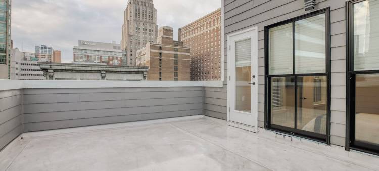 一天空阁楼(One Sky Loft)图片