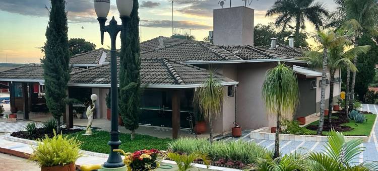 伊塔利亚别墅酒店(Hotel Pousada Villa Itália Olímpia)图片