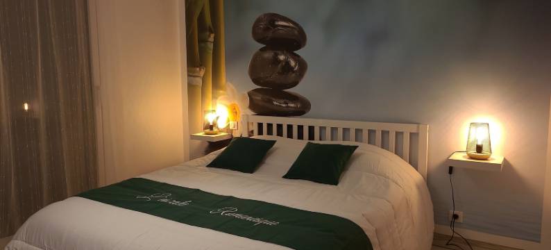 莱斯卡尔罗曼斯克(L'Escale Romanesque)图片