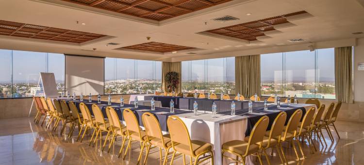 你好库利阿坎华美达酒店(Ramada by Wyndham Hola Culiacan)图片