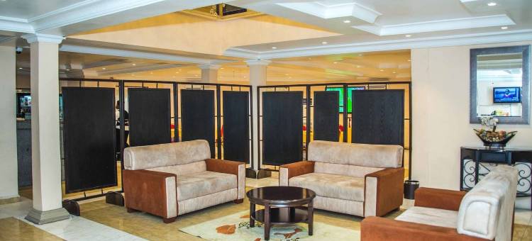 皇家克雷斯特套房酒店(Royal Crest Hotel & Suites)图片