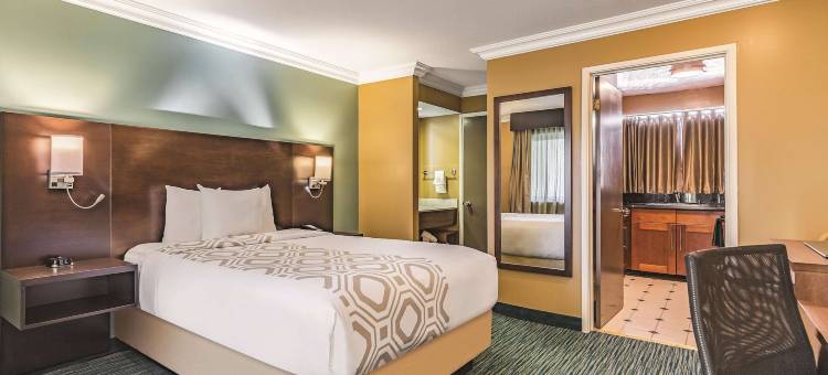 旧金山机场西拉昆塔温德姆套房酒店(La Quinta Inn & Suites by Wyndham San Francisco Airport West)图片