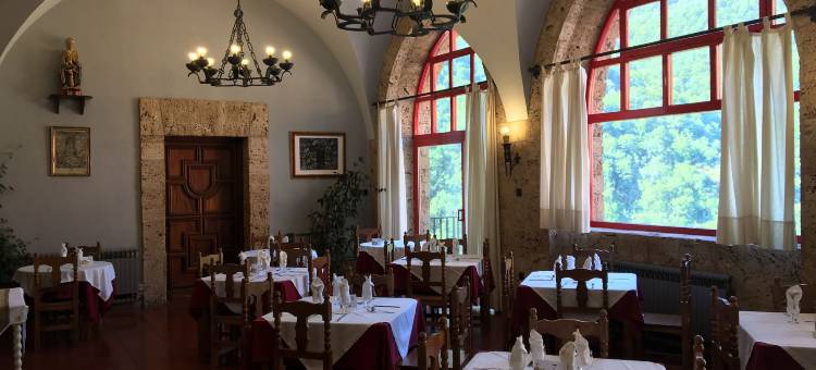 瓦尔瓦尼拉修道院青年旅舍(Hostal Monasterio de Valvanera)图片