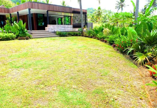 Pacific Palms Luxury VillaHotel Overview