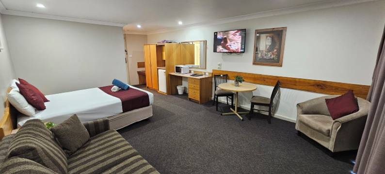 山顶度假村汽车旅馆(Hilltops Retreat Motor Inn)图片