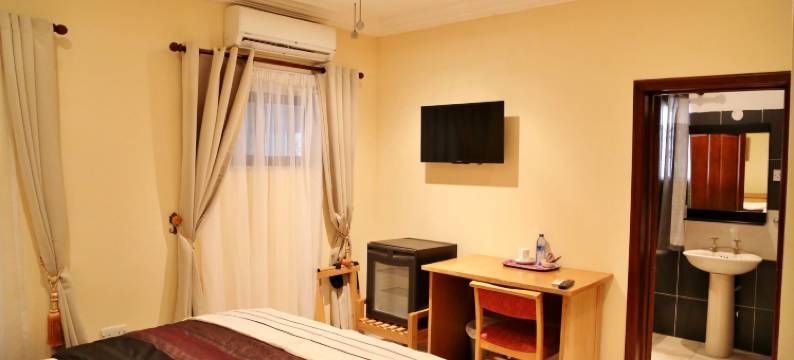 伊登维尔酒店暨行政训练中心(Eden Vale Hotel)图片