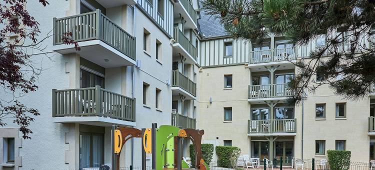 昂布兰皮埃尔假日住宅酒店(Residence Pierre & Vacances les Embruns)图片