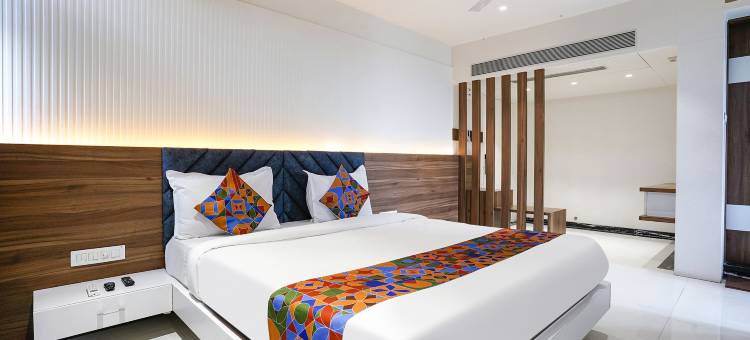 Fabhotel The Nashik Inn = Fabhotel 纳斯科旅馆(FabHotel the Nashik Inn - Nr Vijay Mamta Theatre, Nashik Road)图片